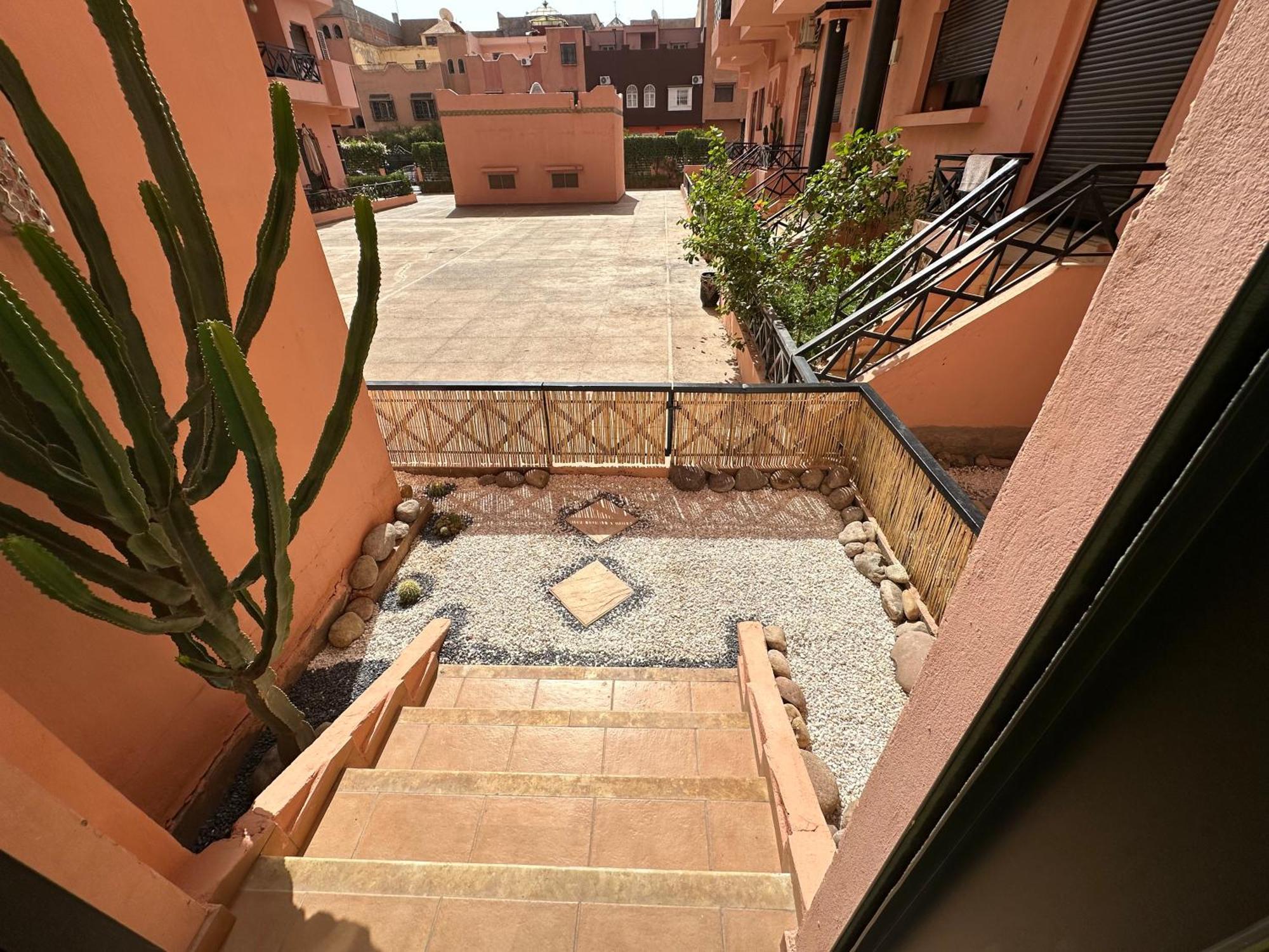 Oasis De Detente Avec Terrasse Et Vue Sur Piscine Marrakesh Esterno foto