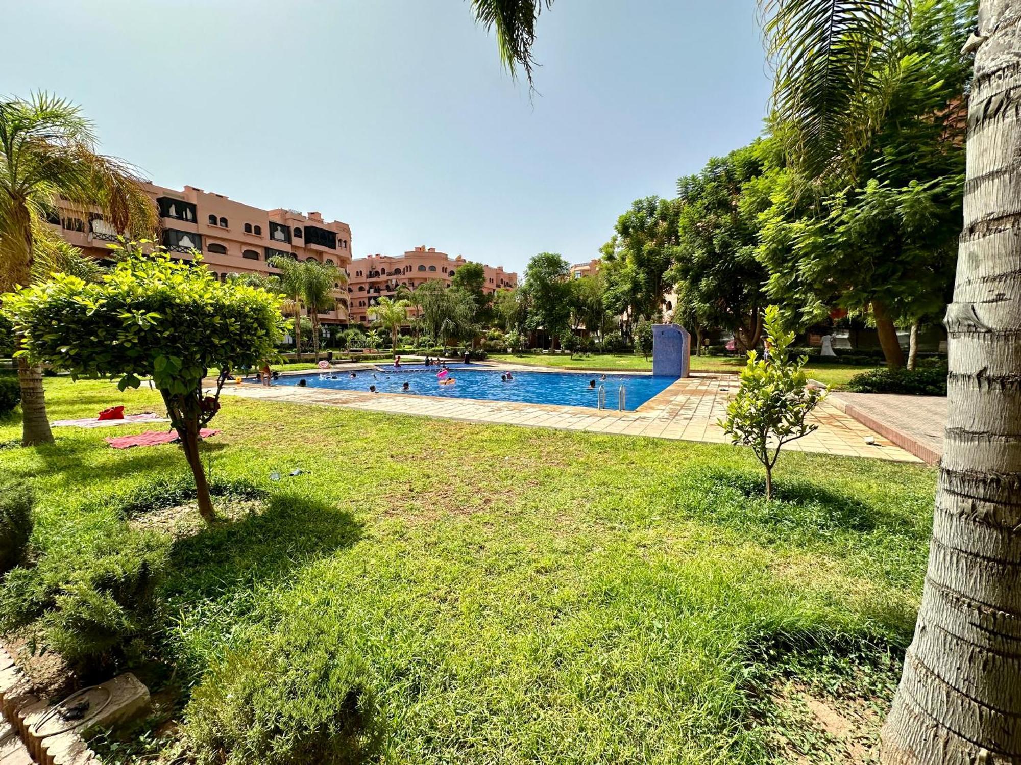 Oasis De Detente Avec Terrasse Et Vue Sur Piscine Marrakesh Esterno foto